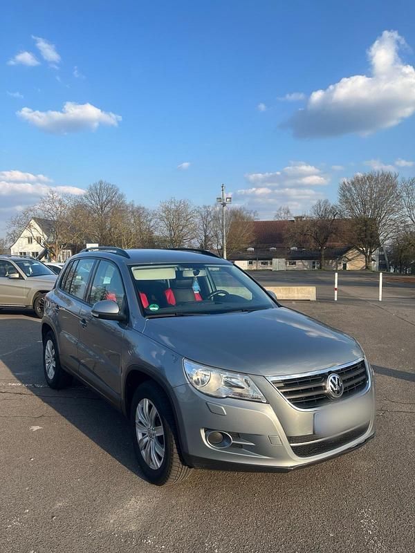 Gebraucht VW Tiguan 150 PS (110 kW) 2008 Grau SUV