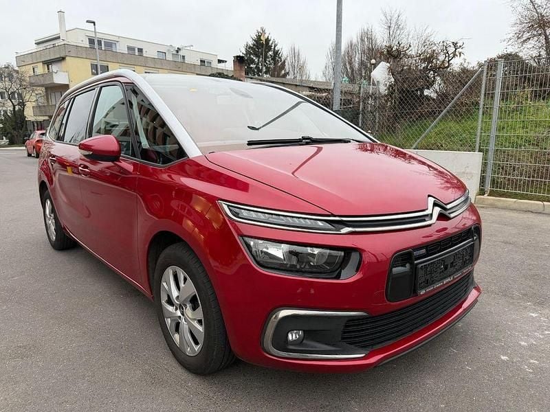 Rot Gebraucht 2017 Citroën Grand C4 Picasso Van / Kleinbus | 6.999 € (Guter Preis) - Bild 1/4