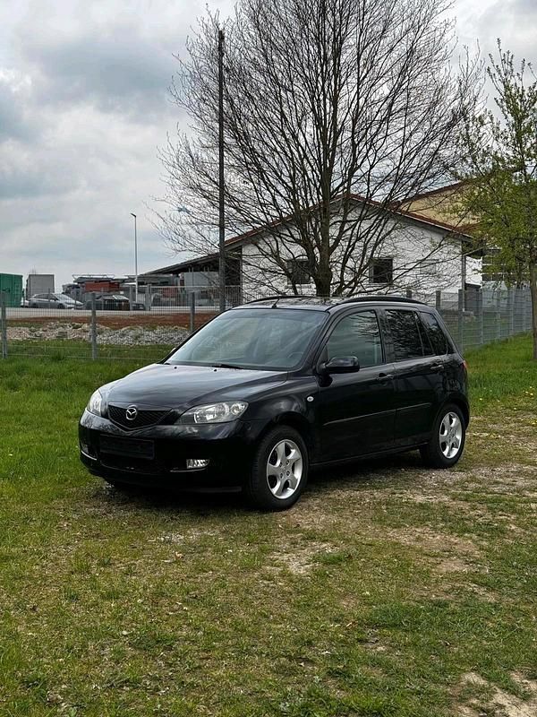 Second-hand Mazda 2 101 CP (74 kW) 2003 Negru Hatchback