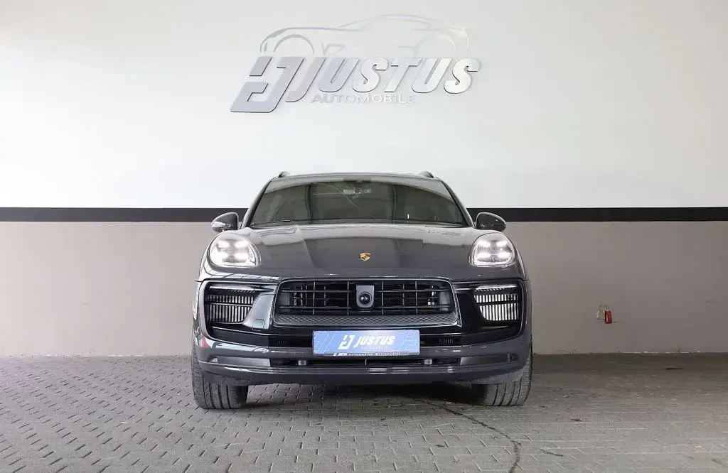 Gebraucht Porsche Macan 441 PS (324 kW) 2023 Grau SUV
