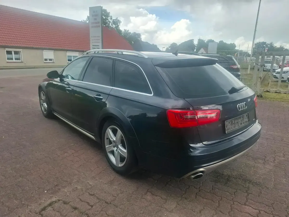 Gebraucht Audi A6 Allroad 313 PS (230 kW) 2015 Schwarz Kombi