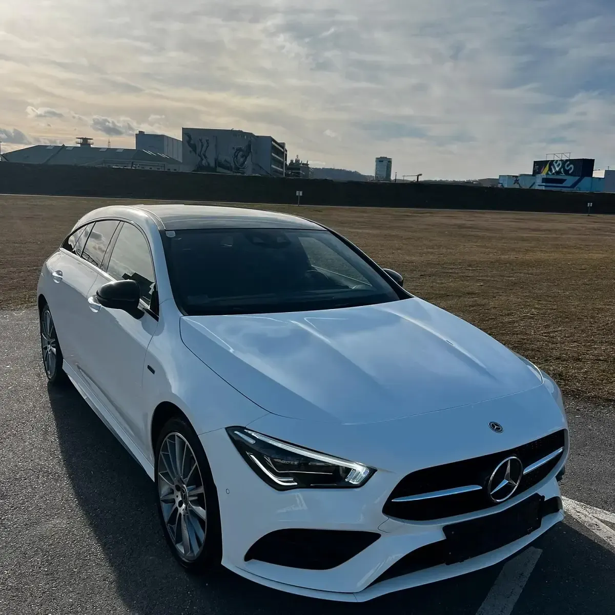 Usata Mercedes E250 AMG 160 CV (117 kW) 2020 Bianco Station wagon
