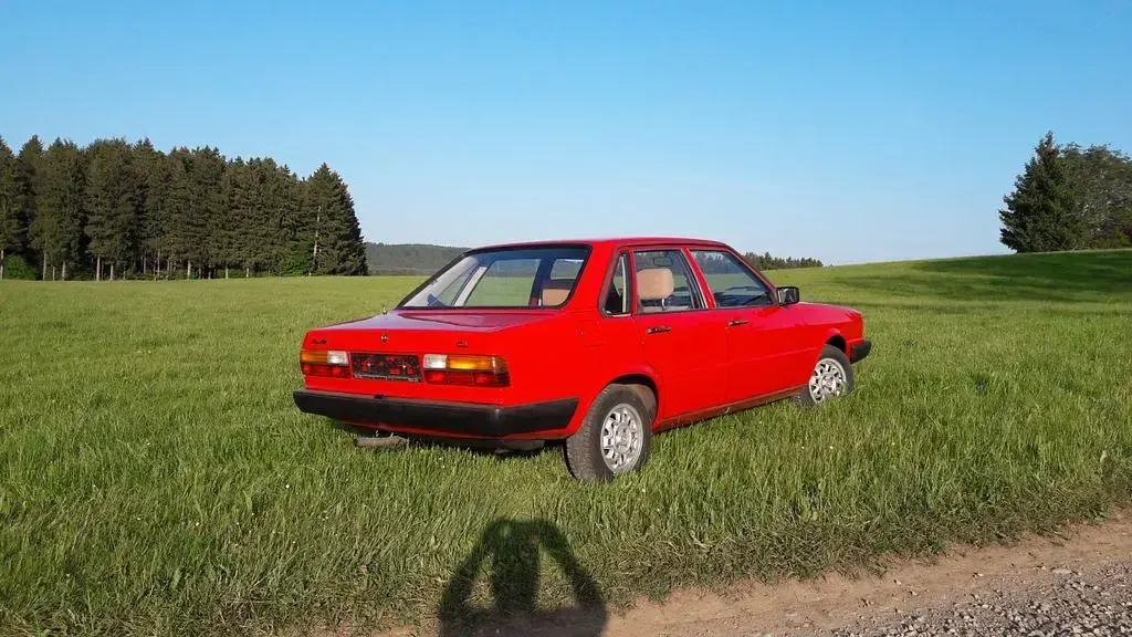 Gebraucht Audi 80 90 PS (66 kW) 1983 Rot Limousine