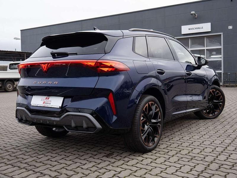 Neu Cupra Terramar VZ 272 PS (200 kW) 2025 Cosmosblau SUV