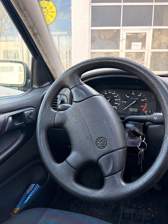 Gebraucht VW Polo 60 PS (44 kW) 1997 Grün Limousine