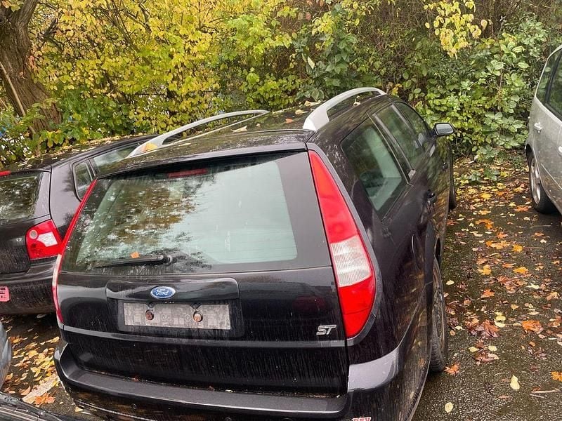 Gebraucht Ford Mondeo ST 226 PS (166 kW) 2002 Schwarz Limousine