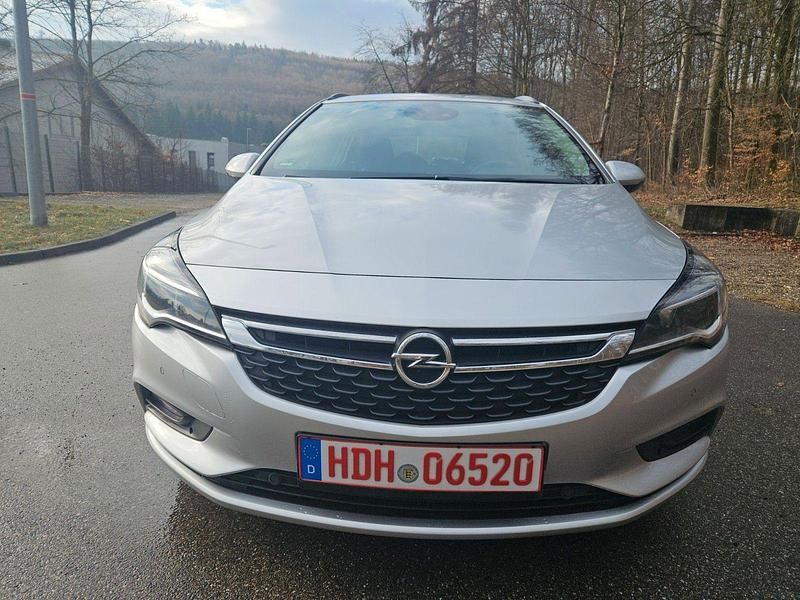Gebraucht Opel Astra 136 PS (100 kW) 2018 Silber Kombi
