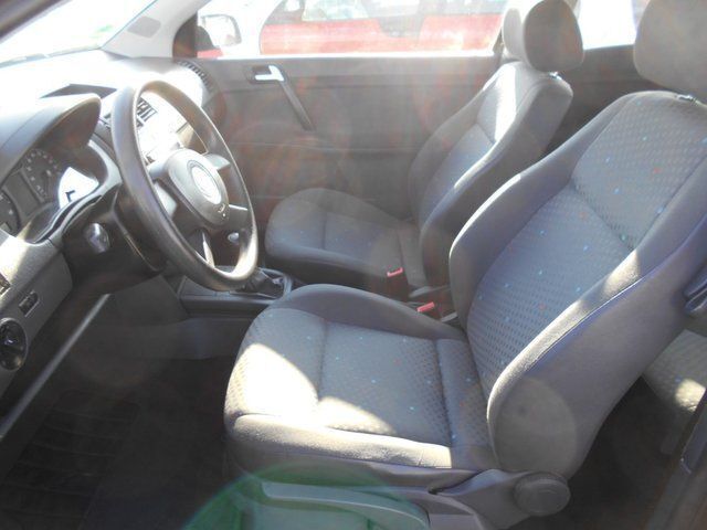 Gebraucht VW Polo 54 PS (39 kW) 2003 Schwarz metallic Limousine