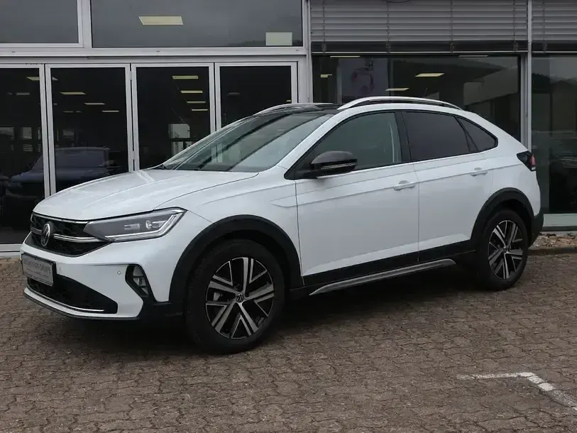 Gebraucht VW Taigo Style 116 PS (85 kW) 2025 Pure white / schwarz SUV