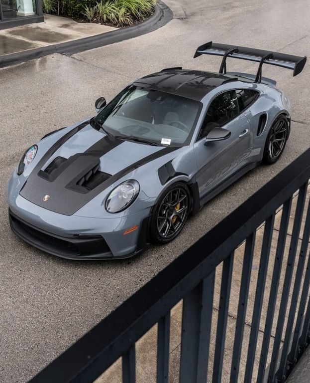 Grau Neu 2025 Porsche 911 GT3 RS Coupé | 388.700 € - Bild 1/4
