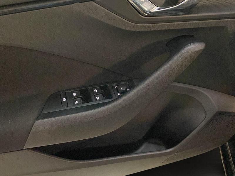 Gebraucht Skoda Scala Selection 116 PS (85 kW) 2025 Schwarz schwarz (metallic) Kleinwagen