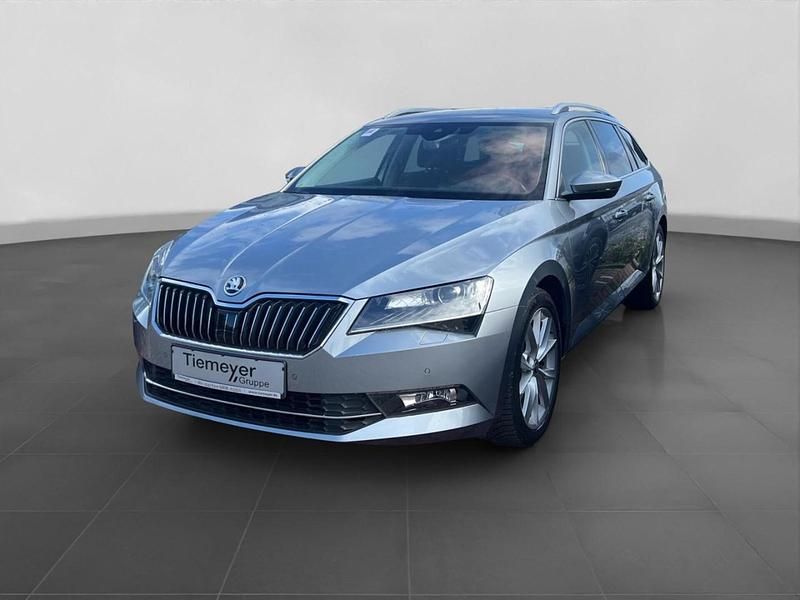 Gebraucht Skoda Superb Style 150 PS (110 kW) 2019 Grau Kombi