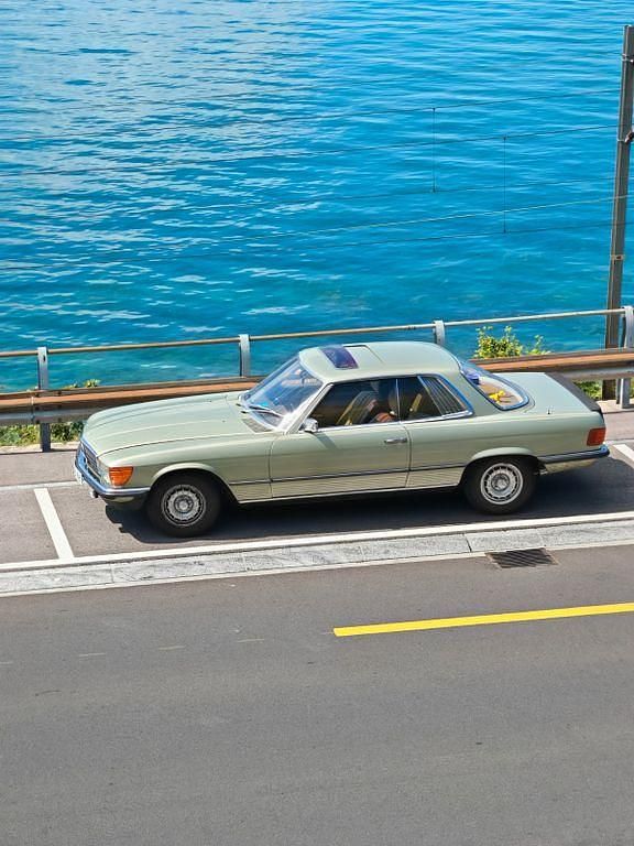 Grün Gebraucht 1975 Mercedes SLC280 Coupé | 17.500 € - Bild 1/4