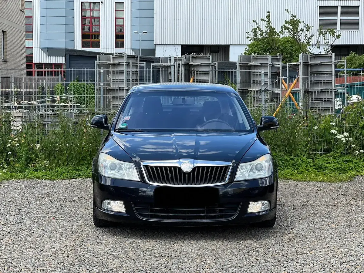 Gebraucht Skoda Octavia vRS 160 PS (117 kW) 2009 Schwarz Limousine