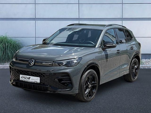 Grau Gebraucht 2024 VW Tiguan R-line SUV | 45.890 € (Guter Preis) - Bild 1/4