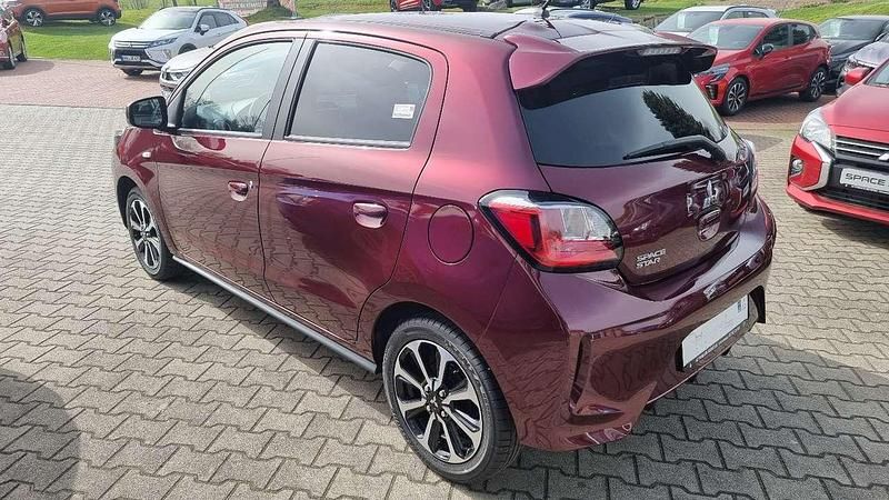 Neu Mitsubishi Space Star Select+ 71 PS (52 kW) 2025 Bordeauxrot Limousine