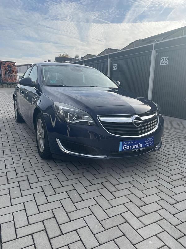 Blau Gebraucht 2019 Opel Insignia Edition Limousine | 9.900 € (Superpreis) - Bild 1/4