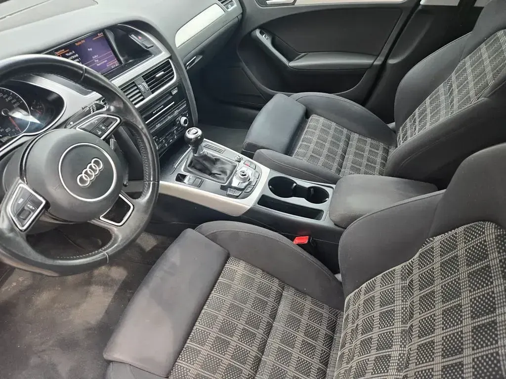 Gebraucht Audi A4 Ambition 150 PS (110 kW) 2013 Schwarz Kombi