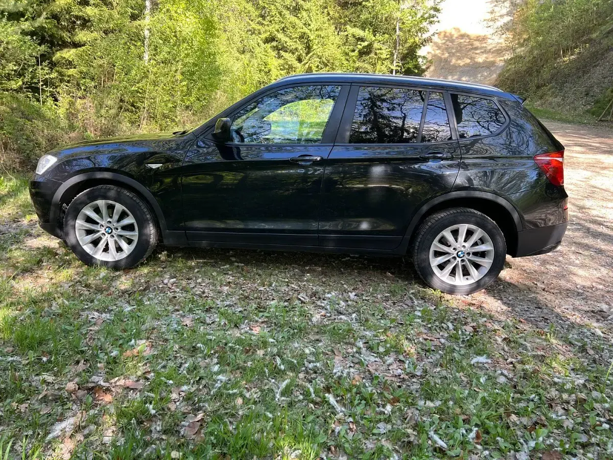 Używany BMW X3 258 KM (189 kW) 2012 Czarny SUV
