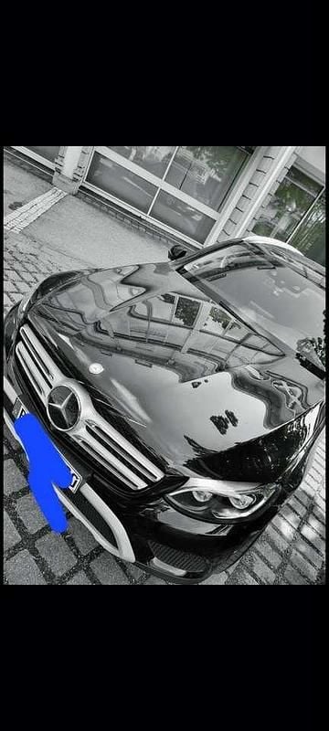 Schwarz Gebraucht 2016 Mercedes GLC250 Edition 1 SUV | 21.000 € (Fairer Preis) - Bild 1/4
