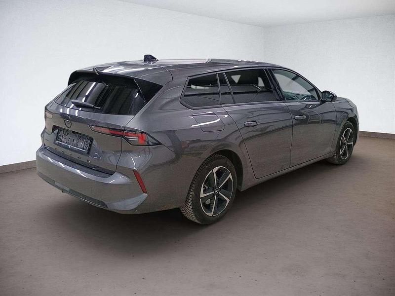 Gebraucht Opel Astra 131 PS (96 kW) 2024 Grau Kombi