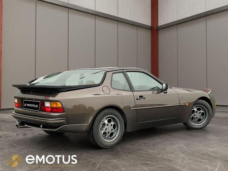 Gebraucht Porsche 944 163 PS (119 kW) 1983 Braun Coupé