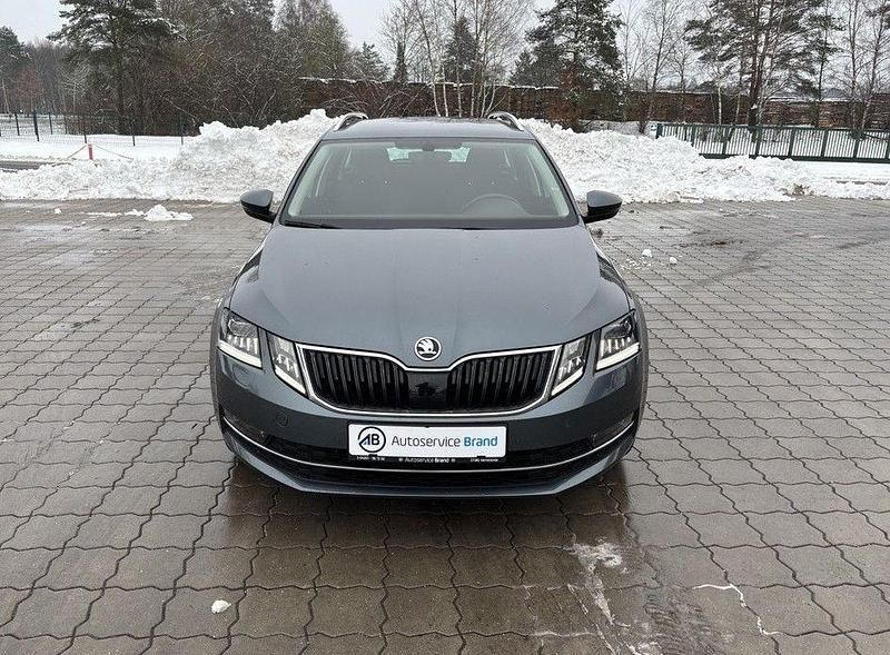 Gebraucht Skoda Octavia Style 150 PS (110 kW) 2018 Grau Kombi