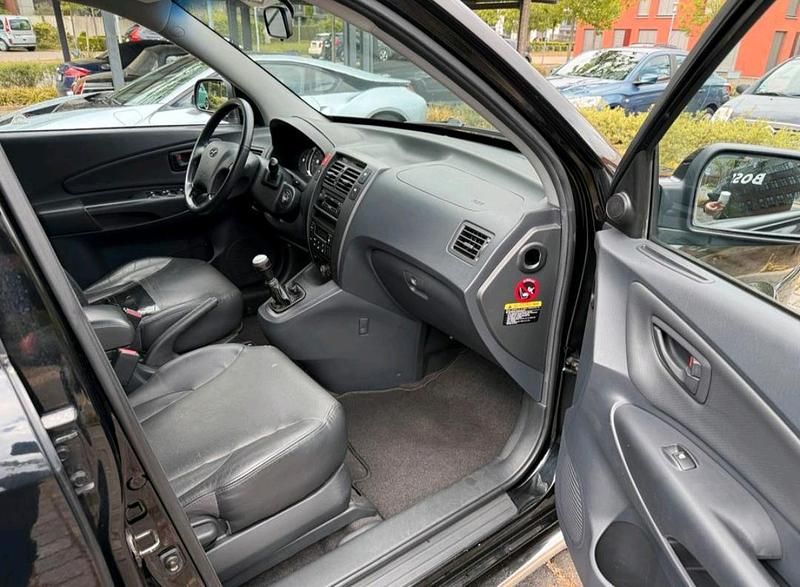 Schwarz Gebraucht 2006 Hyundai Tucson SUV | 3.500 € (Fairer Preis) - Bild 1/4