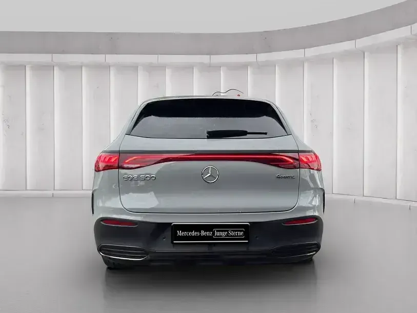 Gebraucht Mercedes EQE500 AMG 300 kW (408 PS) 2024 Grau SUV