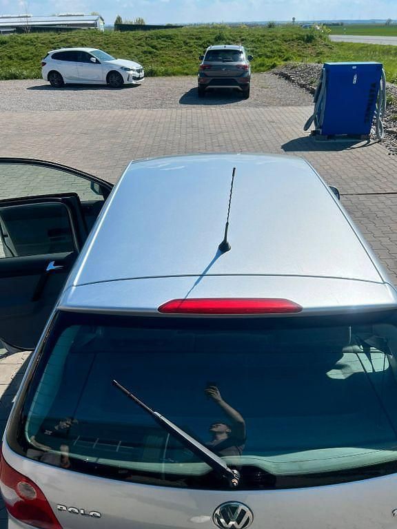 Brugt VW Polo Basis 75 HK (55 kW) 2003 Sølv Sedan