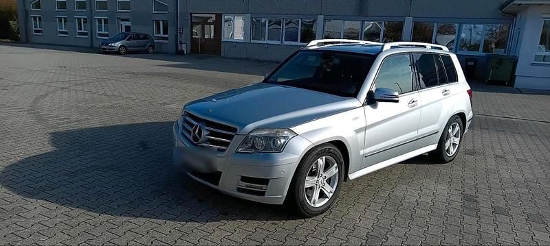 Silber Gebraucht 2010 Mercedes GLK220 SUV | 9.500 € (Guter Preis) - Bild 1/4