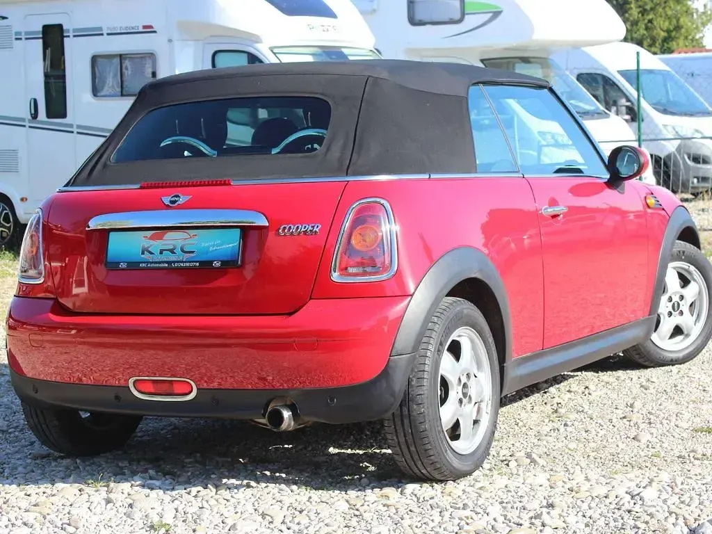 Gebraucht Mini Cooper Cabriolet Pepper 120 PS (88 kW) 2009 Chili red Cabrio