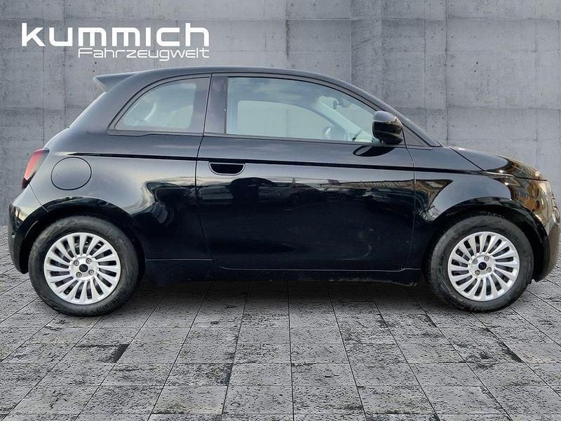 Gebraucht Fiat 500e 86 kW (118 PS) 2023 Schwarz Limousine
