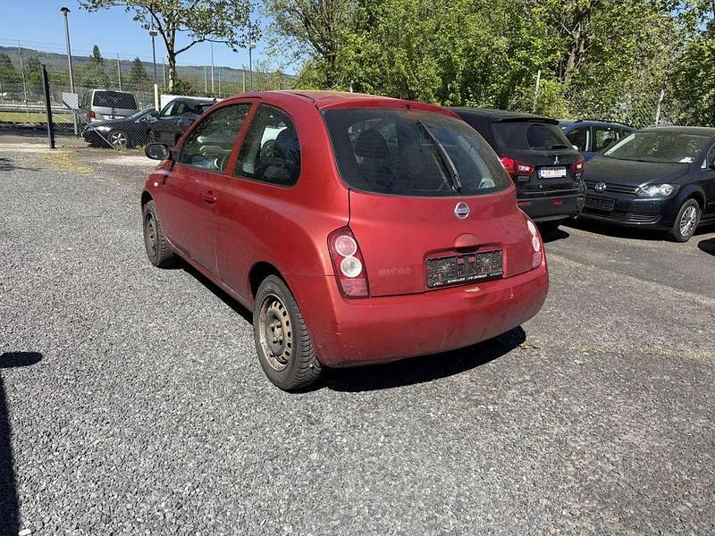Gebraucht Nissan Micra City 65 PS (47 kW) 2005 Emotion red (m) Kleinwagen