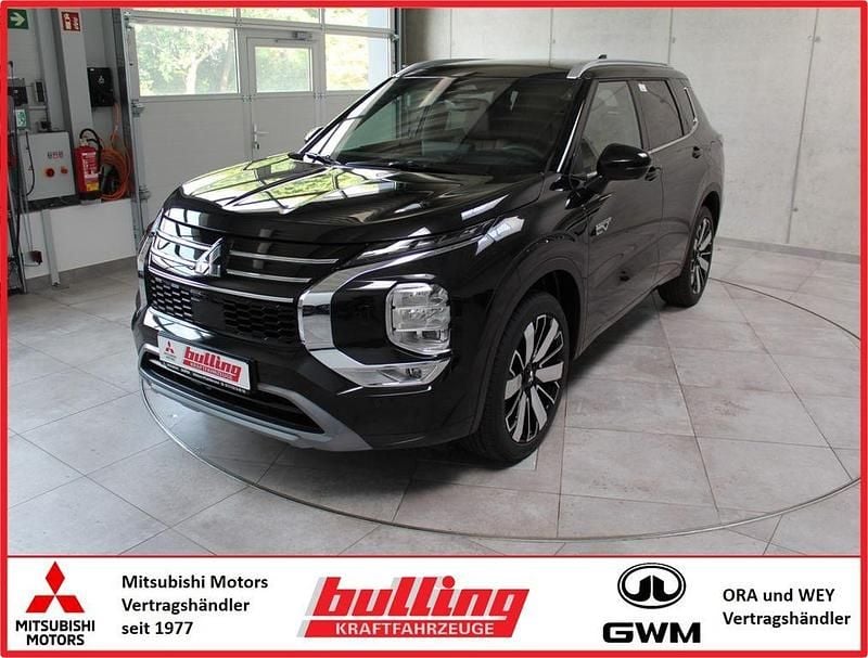Schwarz Neu 2025 Mitsubishi Outlander P-HEV Top SUV | 53.900 € (Etwas zu teuer) - Bild 1/4