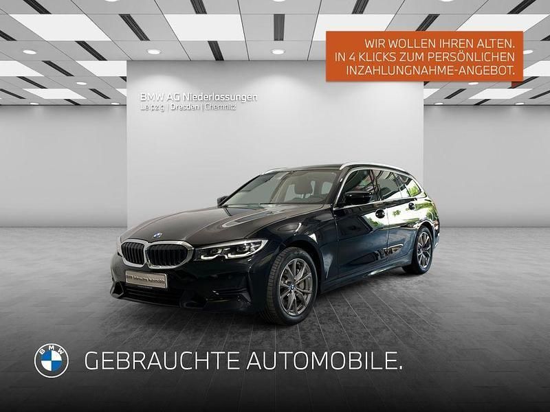 Schwarz Gebraucht 2022 BMW 330 Sport Line Kombi | 30.407 € (Fairer Preis) - Bild 1/4