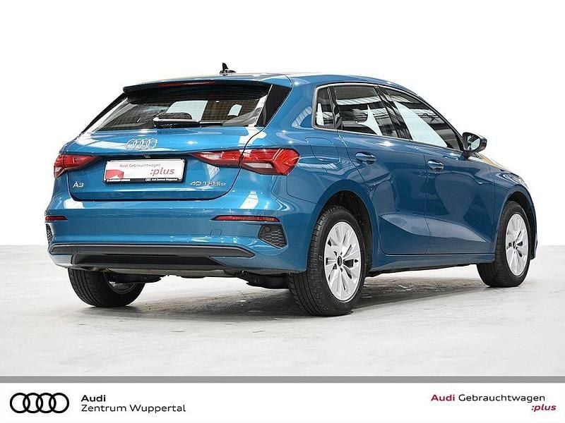 Second-hand Audi A3 204 CP (150 kW) 2022 Albastru Berlinǎ