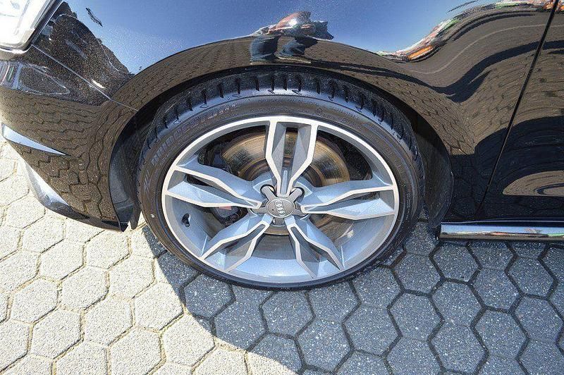 Gebraucht Audi S1 Sportback Ambiente 231 PS (169 kW) 2015 Mythosschwarz metallic Kleinwagen