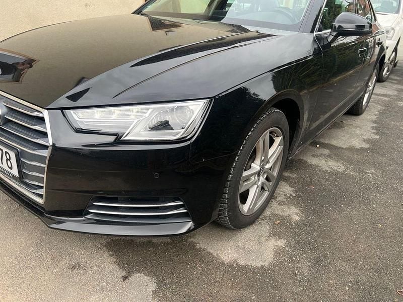 Gebraucht Audi A4 Ambiente 150 PS (110 kW) 2016 Schwarz Limousine
