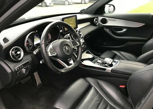 Gebraucht Mercedes C450 AMG AMG 367 PS (269 kW) 2015 Obsidianschwarz (metallic) Limousine
