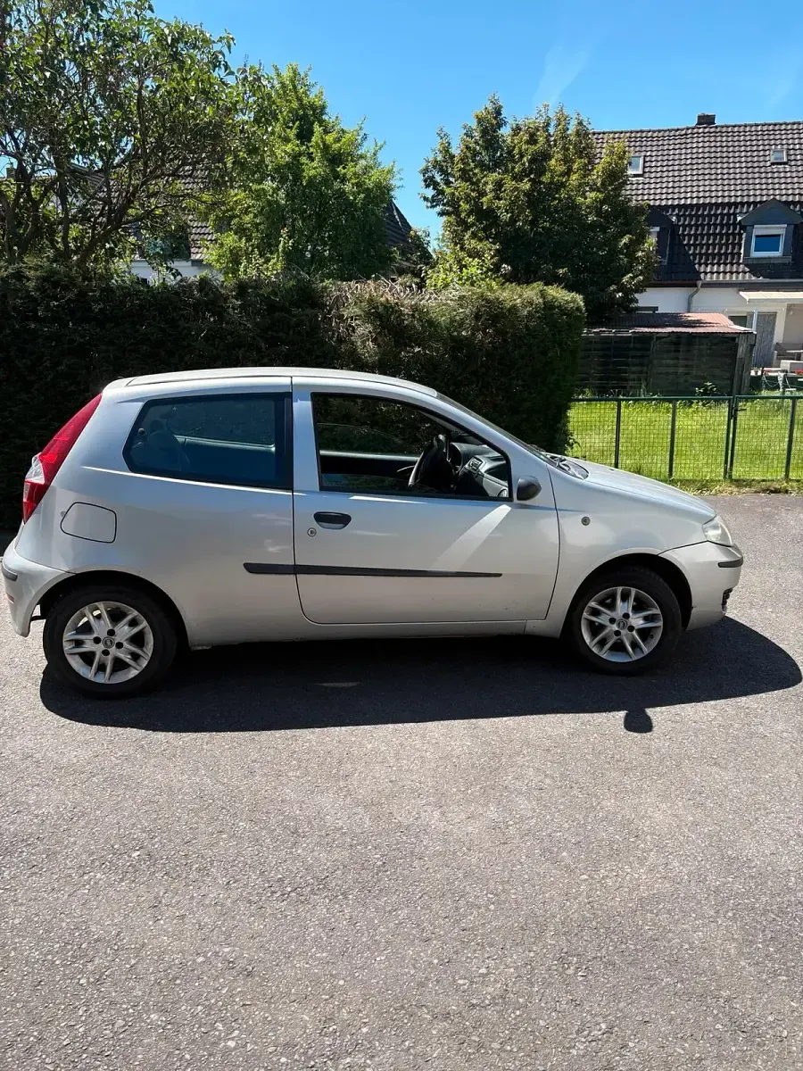 Gebraucht Fiat Punto 60 PS (44 kW) 2003 Silber Kleinwagen