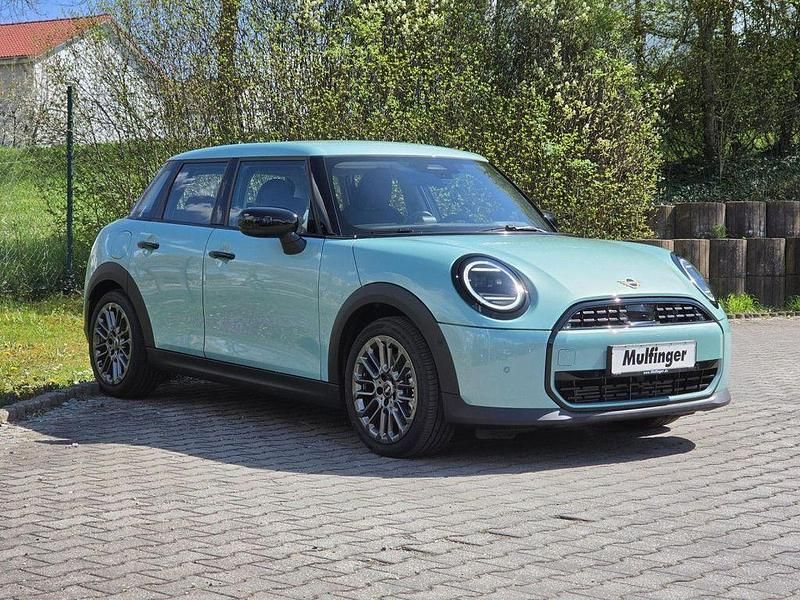 Usata Mini Cooper 156 CV (114 kW) 2024 Verde Utilitaria