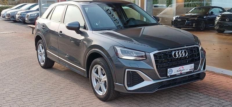 Gebraucht Audi Q2 S-Line 150 PS (110 kW) 2025 Daytonagrau SUV