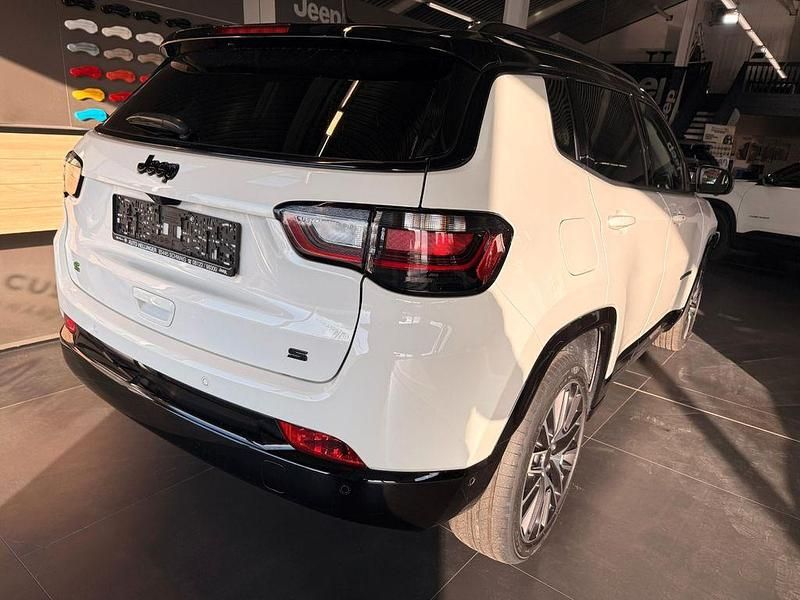 Gebraucht Jeep Compass 131 PS (96 kW) 2023 Weiß SUV