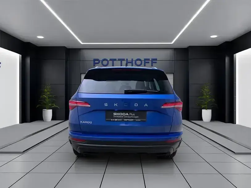 Gebraucht Skoda Karoq Selection 150 PS (110 kW) 2024 Blau SUV