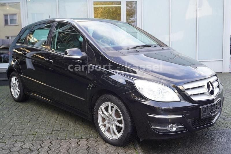 Gebraucht Mercedes B170 116 PS (85 kW) 2009 Schwarz Van / Kleinbus