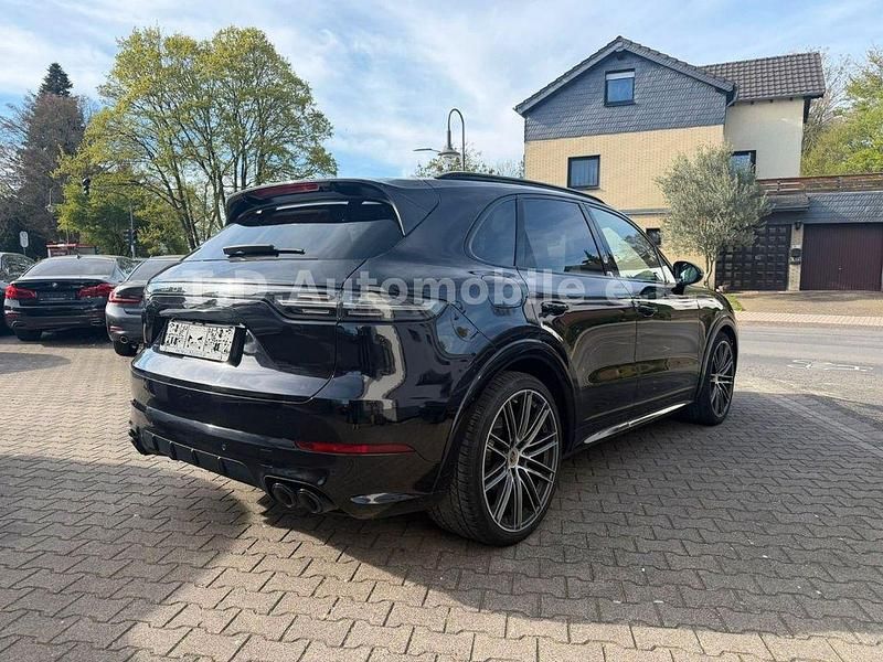 Gebraucht Porsche Cayenne S 441 PS (324 kW) 2019 Schwarz SUV