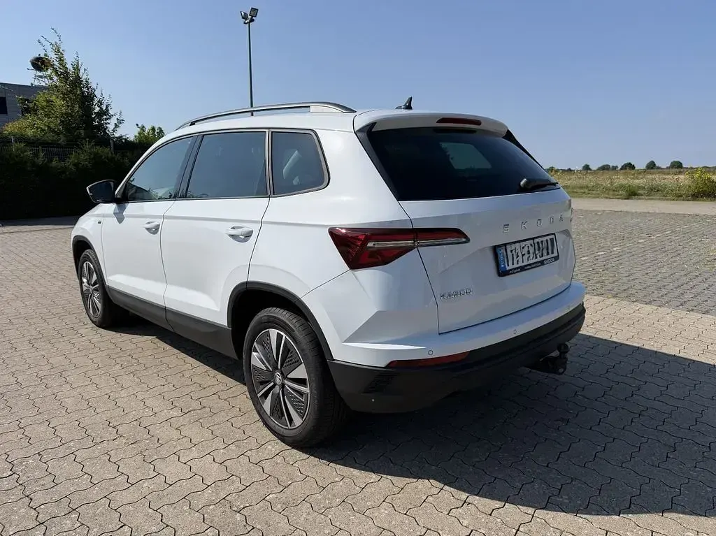 Gebraucht Skoda Karoq Drive 150 PS (110 kW) 2024 Weiß SUV