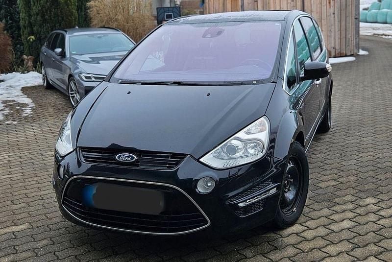 Gebraucht Ford S-MAX Titanium 163 PS (119 kW) 2012 Schwarz Van / Kleinbus
