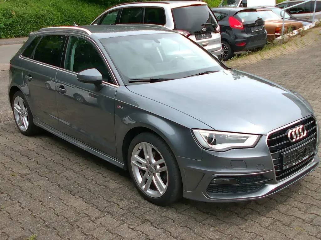 Gebraucht Audi A3 S-Line 150 PS (110 kW) 2016 Grau Limousine